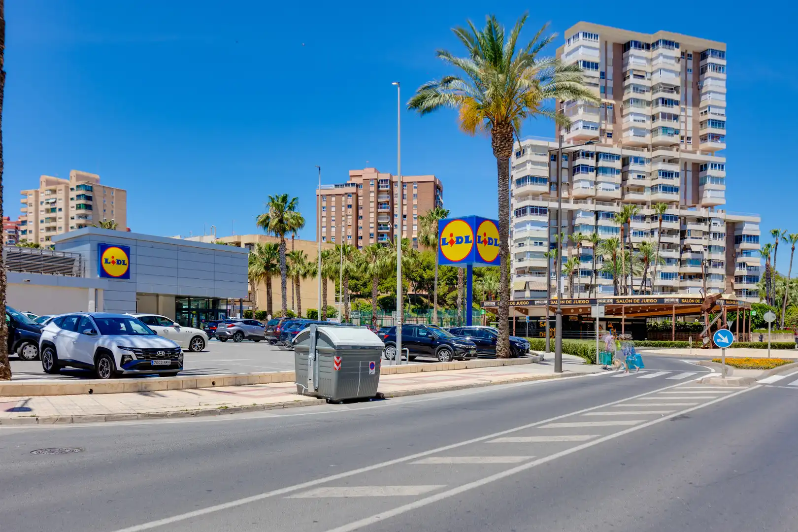Vista exterior de Piso en venta en El Campello con Terraza
