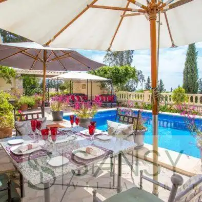 Chalet con piscina en venta en Zona Pueblo, imagen 10
