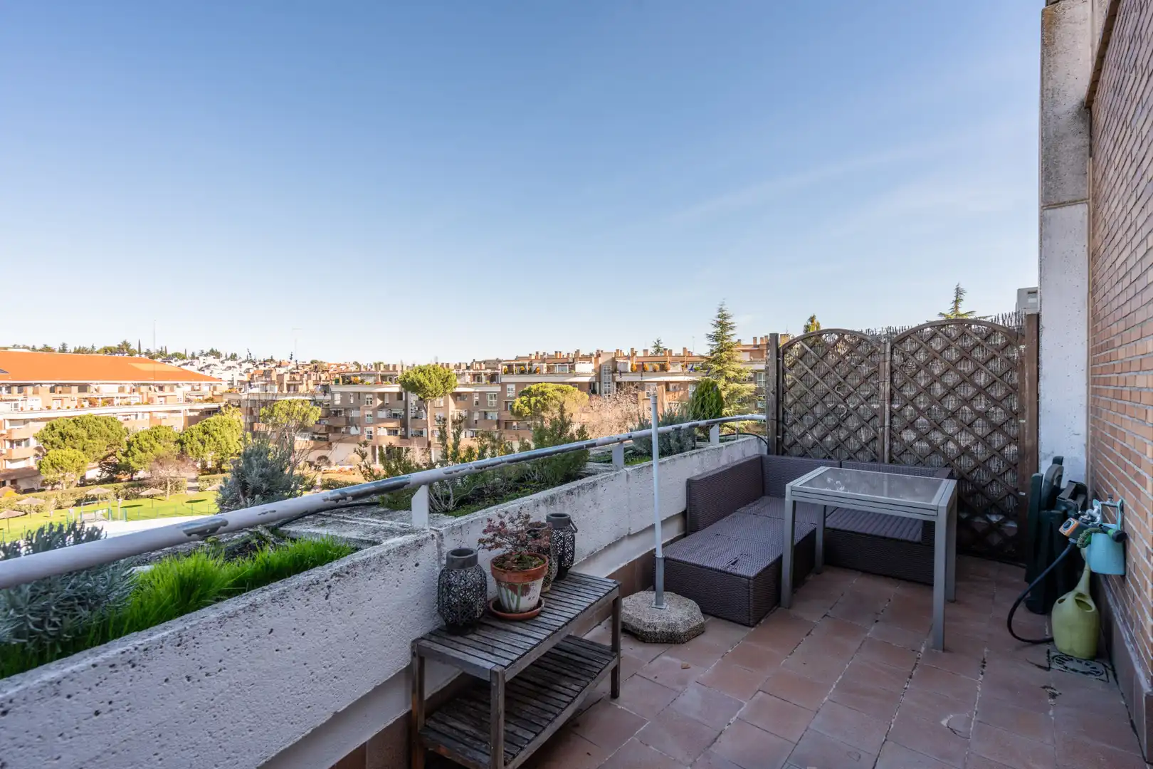 Terraza de Piso en venta en Las Rozas de Madrid con Calefacción, Terraza y Trastero