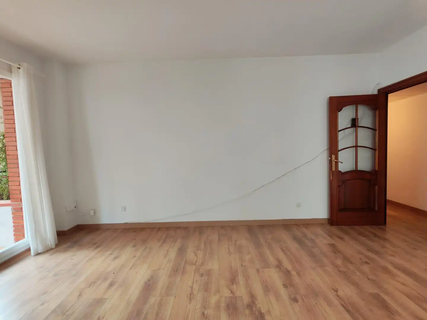 Sala de estar de Apartamento en venta en Barcelona con Calefacción, Parquet y Balcón