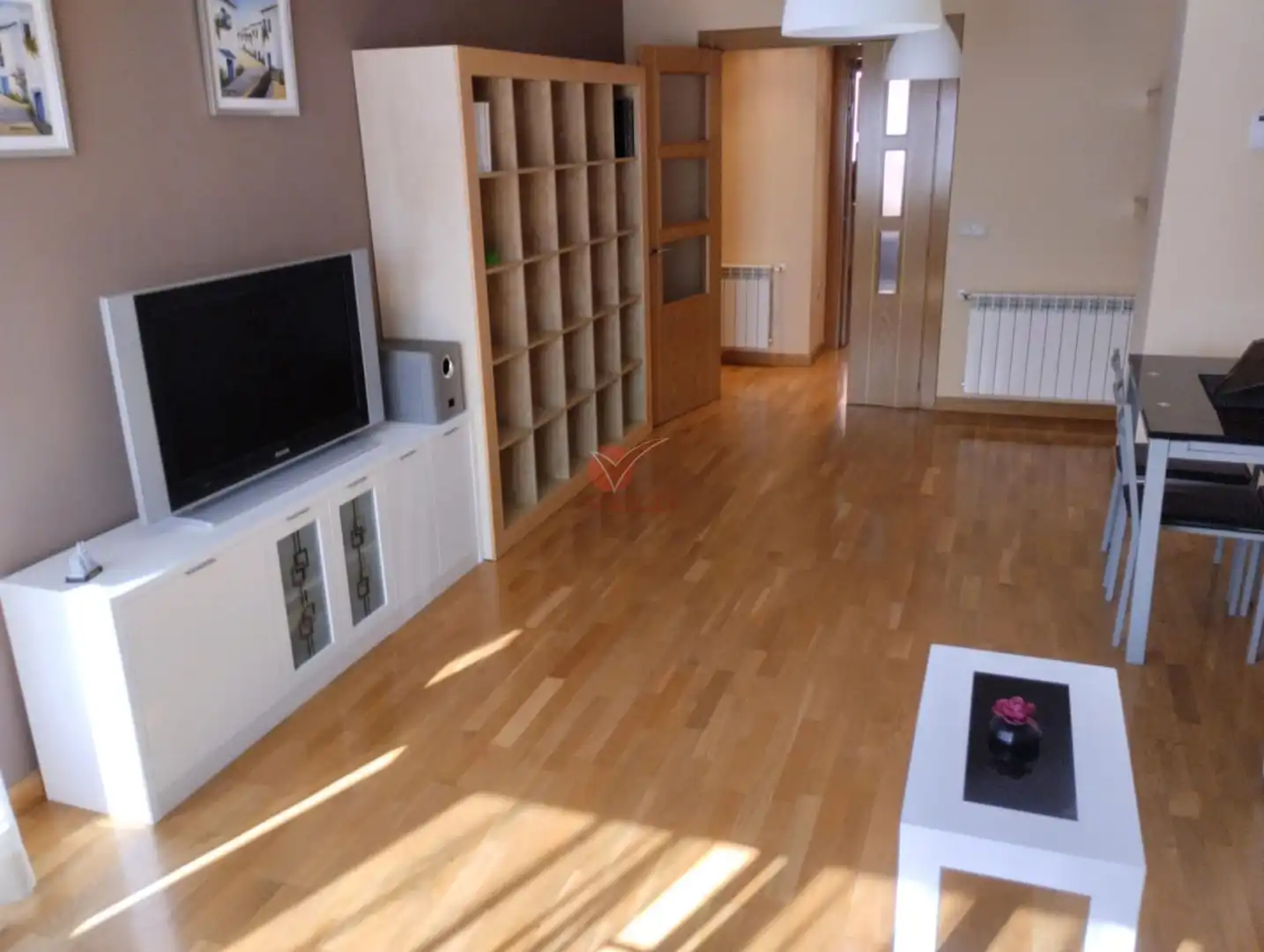 Sala de estar de Piso en venta en Cuenca con Calefacción, Terraza y Trastero