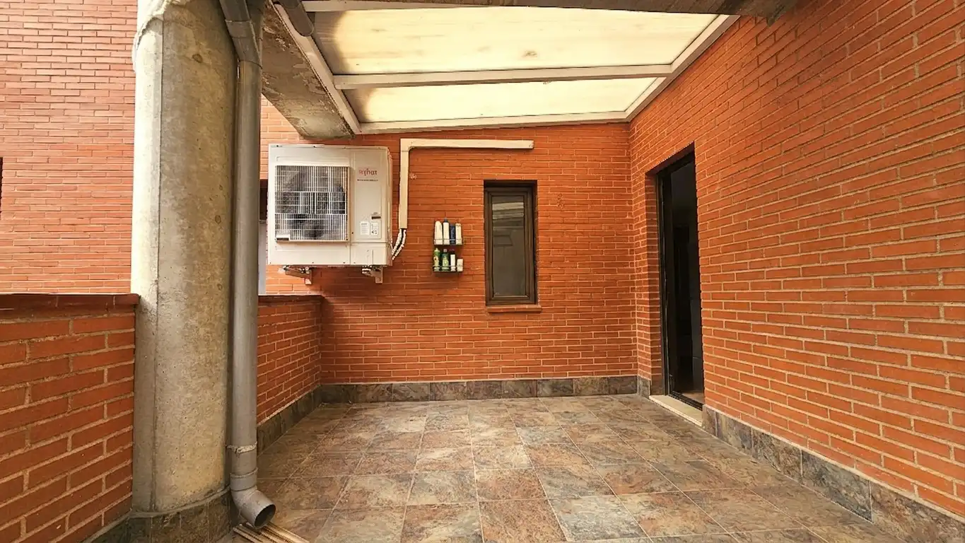 Piso en venta en Zaragoza con Aire acondicionado, Calefacción y Terraza