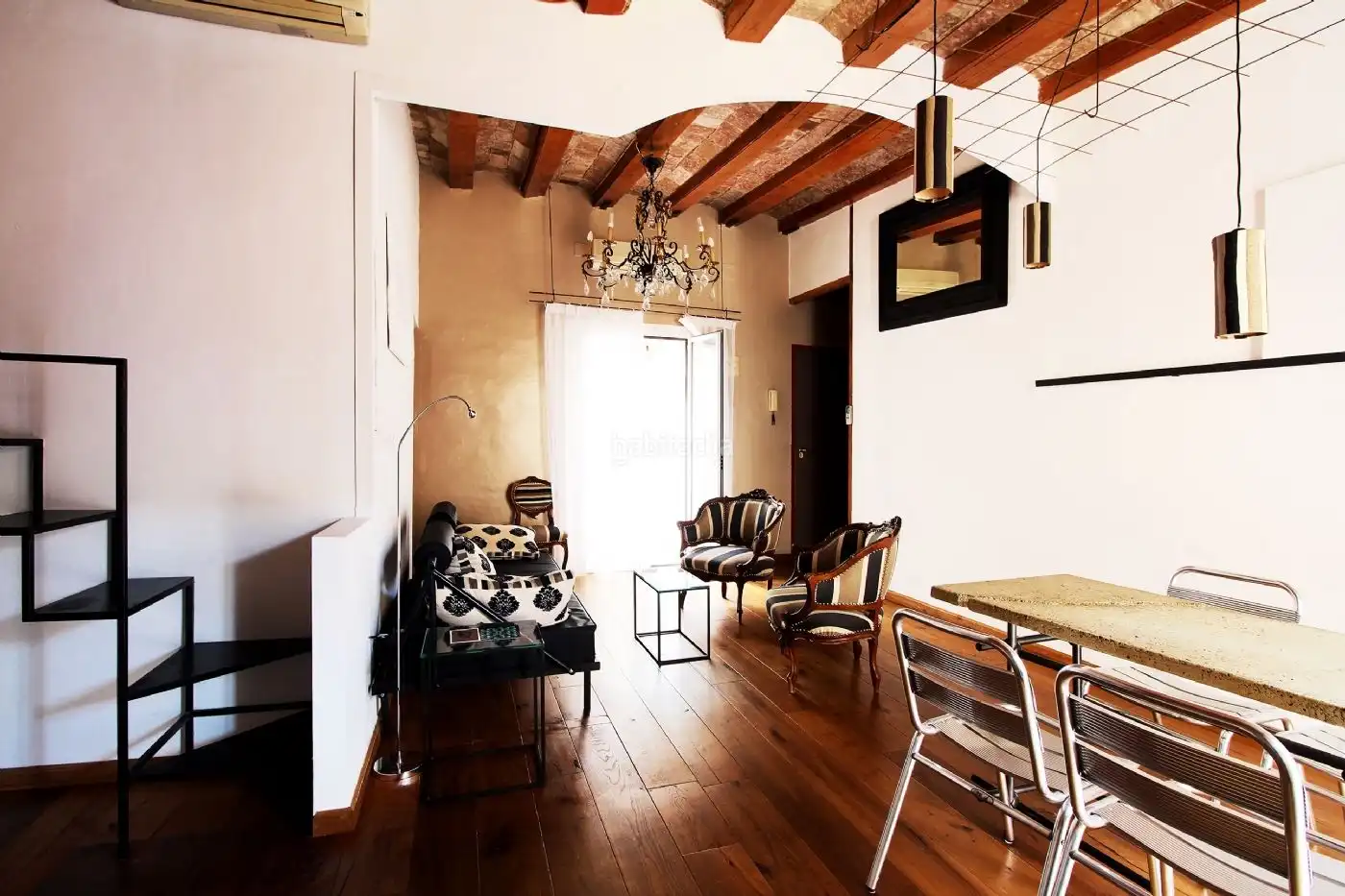 Wohnung zur Miete in Carrer de Ferlandina 34