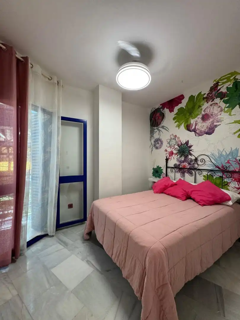 Schlafzimmer von Wohnung zur Miete in Centro