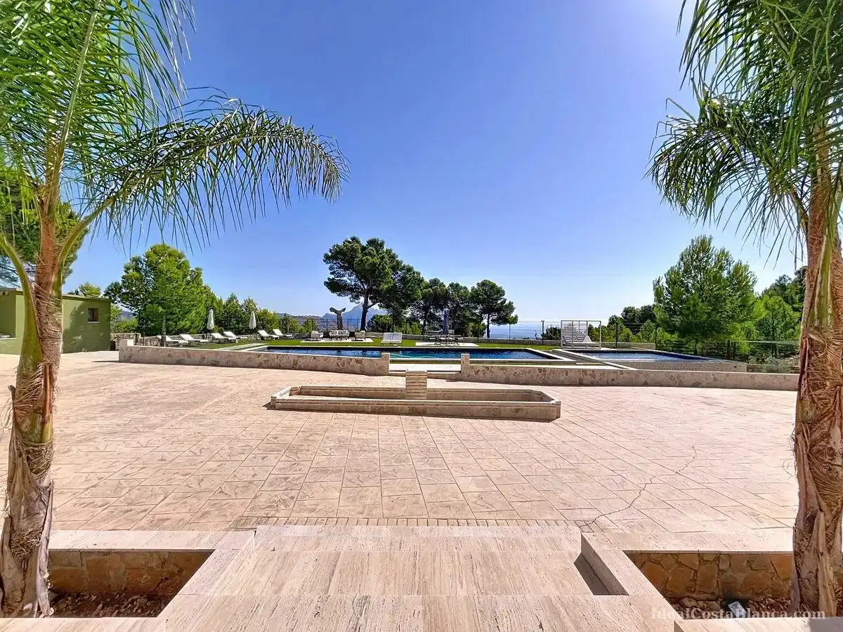 Detached house with balcony for sale in El Castell de Guadalest, imagen 27
