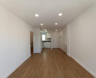 Flat to rent in  Madrid Capital  with Heating