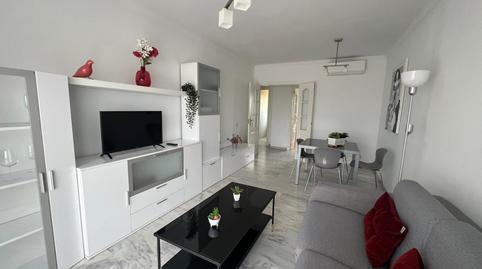 Foto 2 de Apartamento de alquiler en Puerto de Estepona, Estepona
