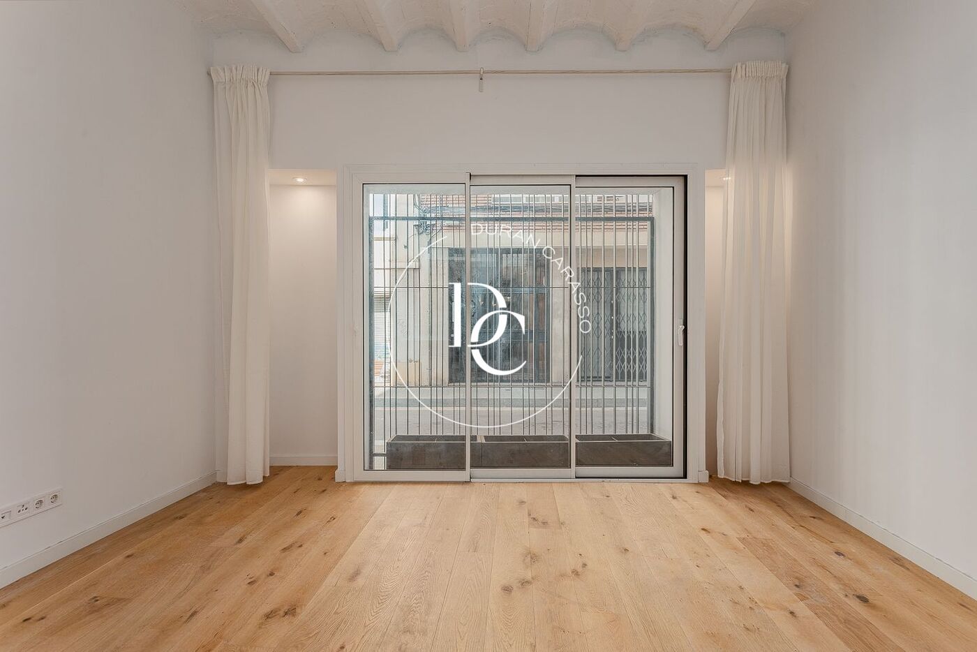 Piso en venta en  Barcelona Capital con Calefacción