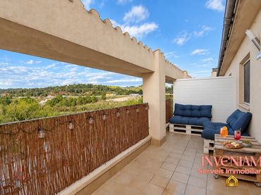 Duplex with balcony for sale in Martorell
