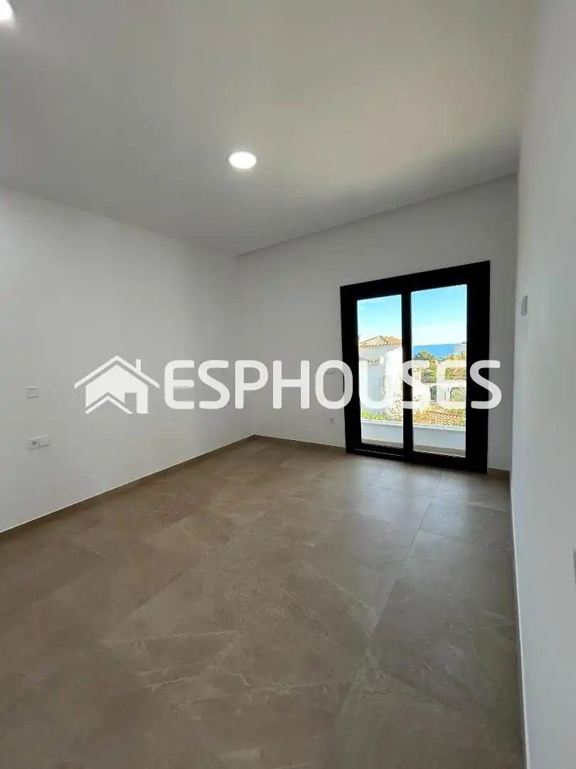 Houses for sale in Benissa  with Air Conditioner, Terrace and Swimming Pool