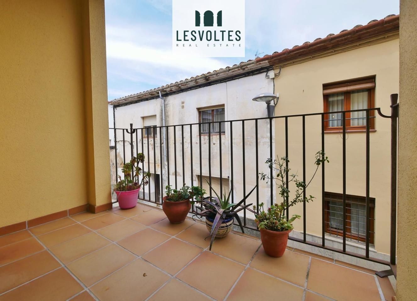 Vista exterior de Apartament de lloguer en Palafrugell amb Calefacció, Moblat i Balcó