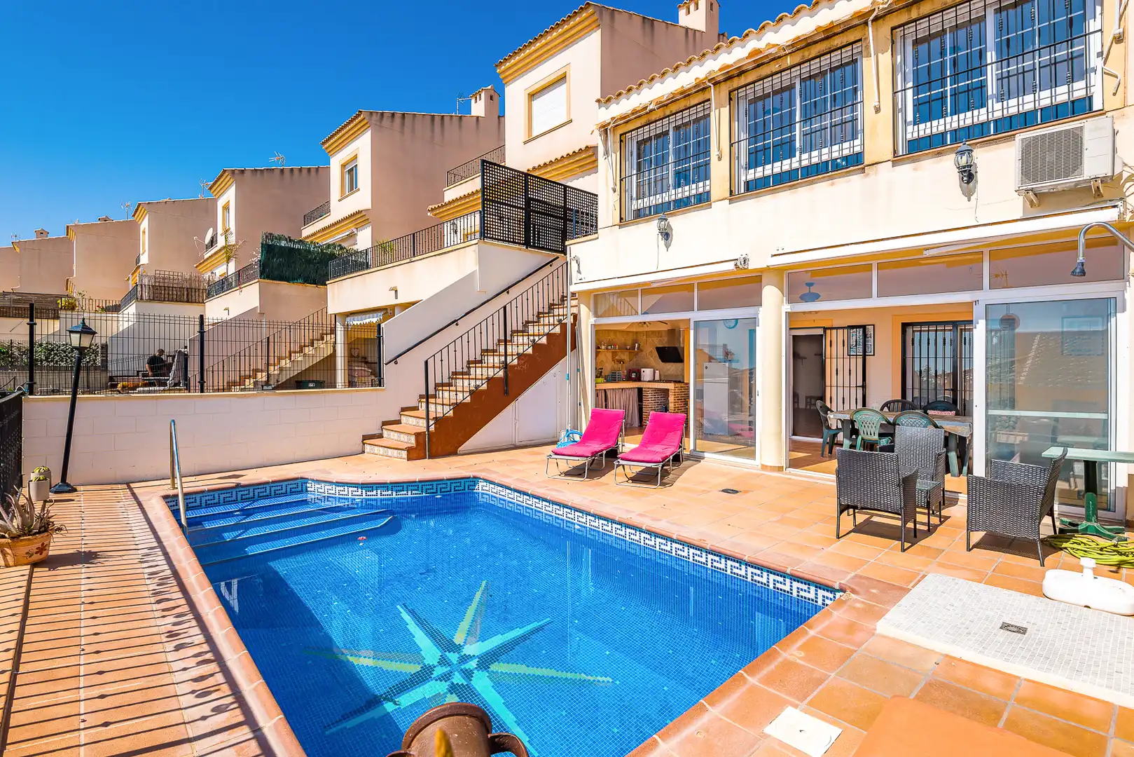 Piscina de Casa o chalet en venta en Aigües con Aire acondicionado, Terraza y Trastero
