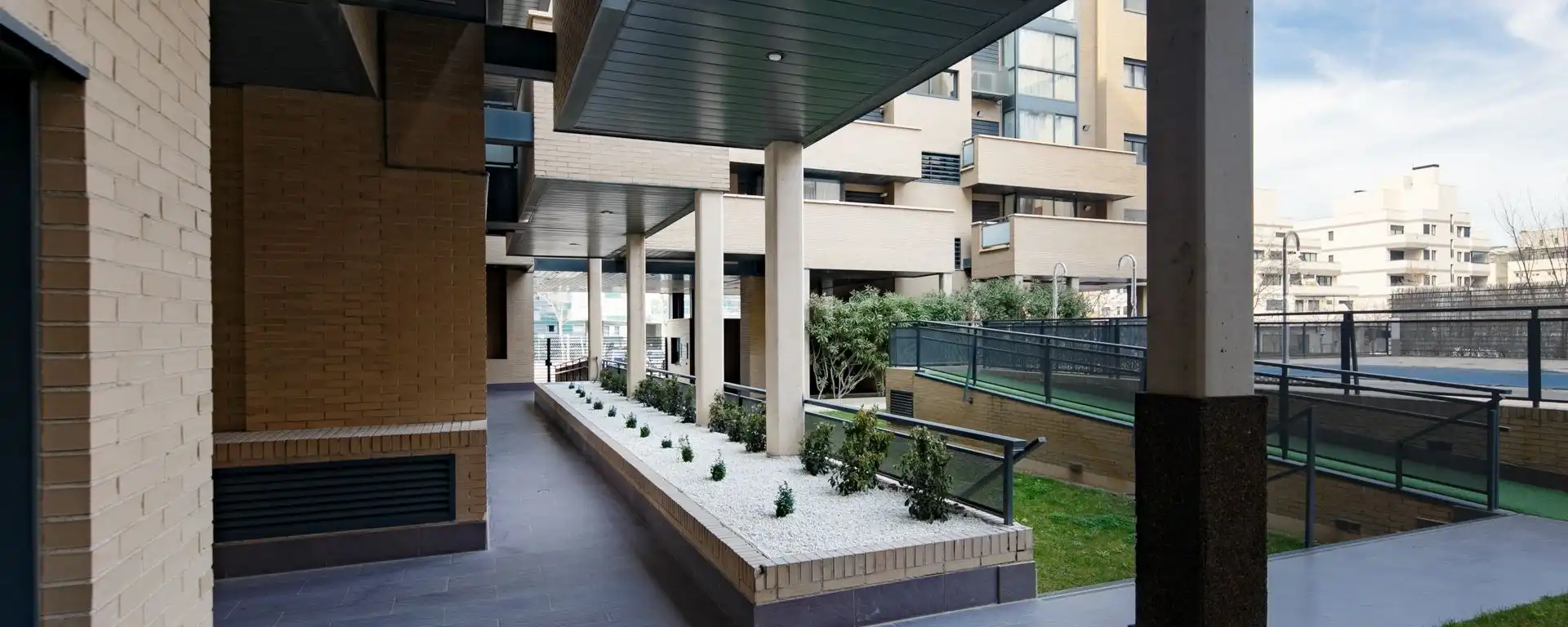 Terraza de Piso en venta en Madrid con Terraza y Trastero