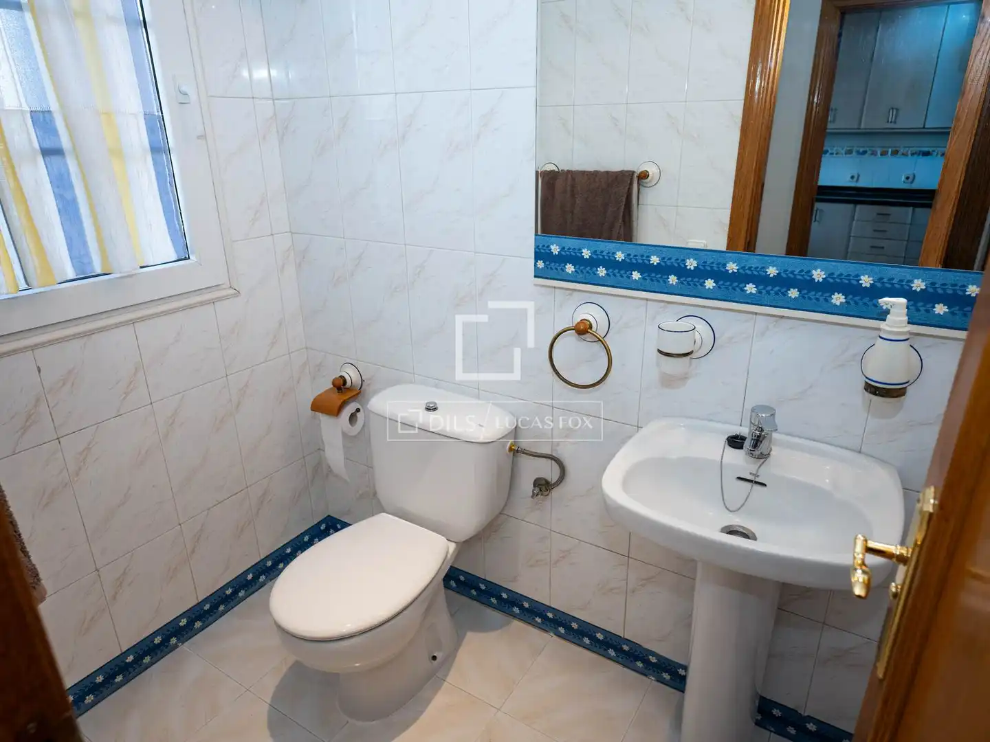 Baño de Casa o chalet de alquiler en Galapagar con Calefacción, Jardín privado y Terraza