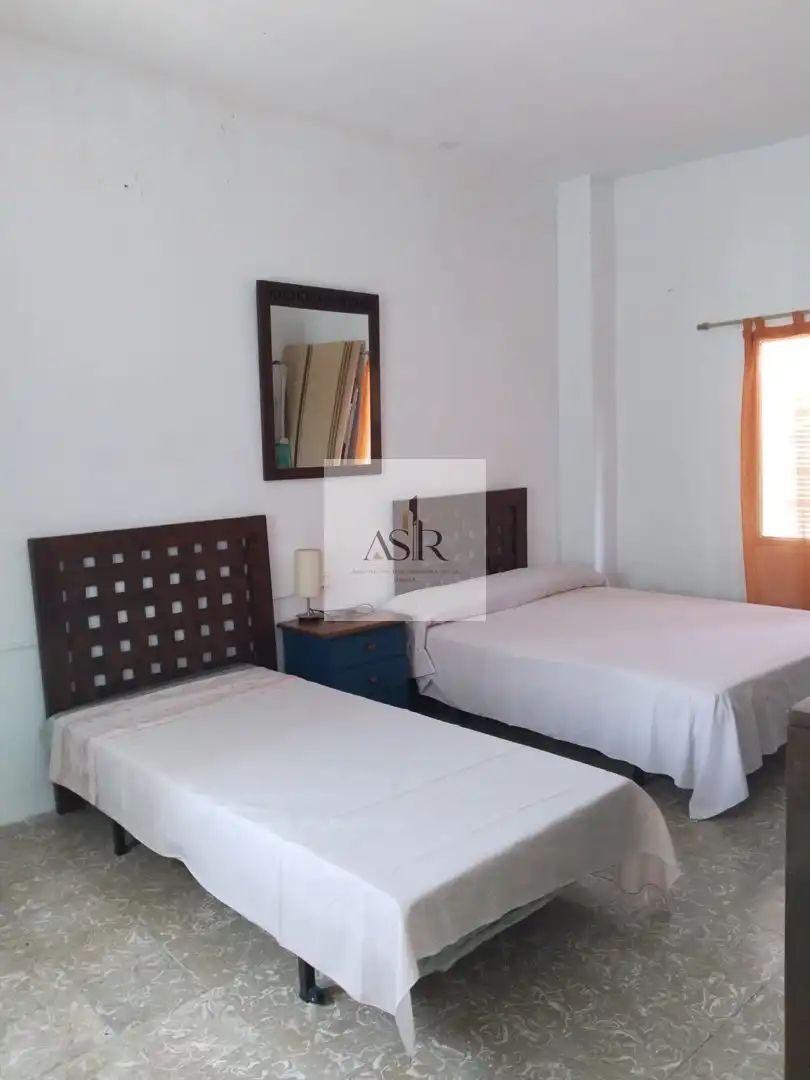 Bedroom of Houses for sale in Alzira  with Terrace, Storage room and Swimming Pool