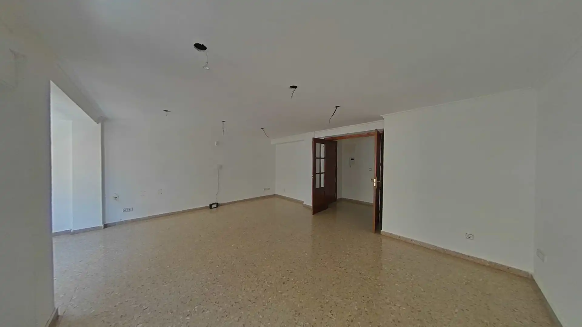 Piso en venta en Alcoy / Alcoi con Balcón