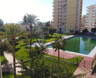 Piscina de Pis de lloguer en El Puig de Santa Maria amb Aire condicionat, Terrassa i Balcó