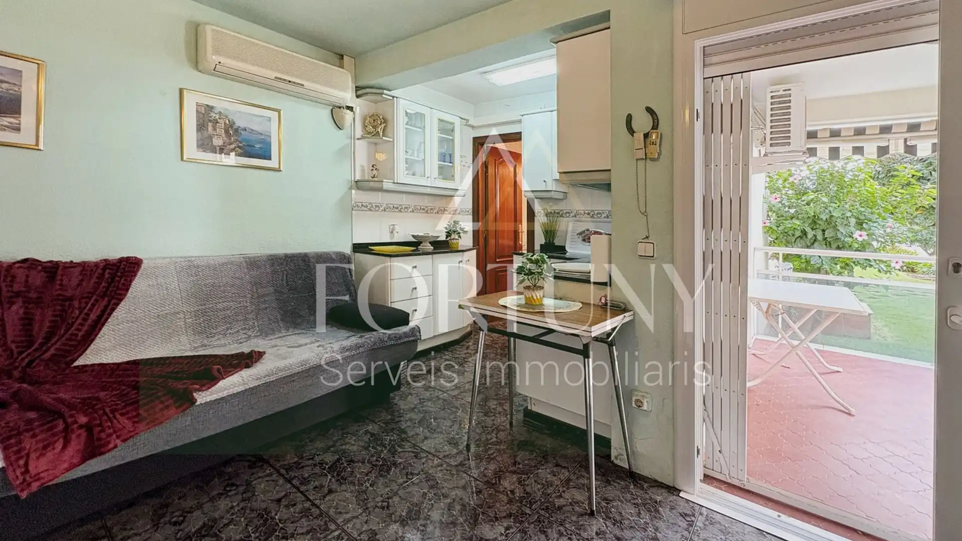 Jardín de Estudio en venta en Salou con Aire acondicionado