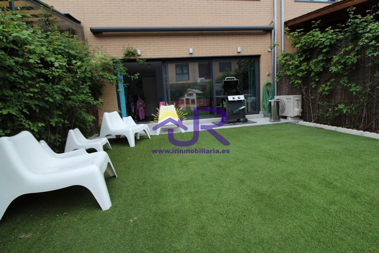 Garden of Single-family semi-detached to rent in Paracuellos de Jarama  with Air Conditioner, Heating and Private garden