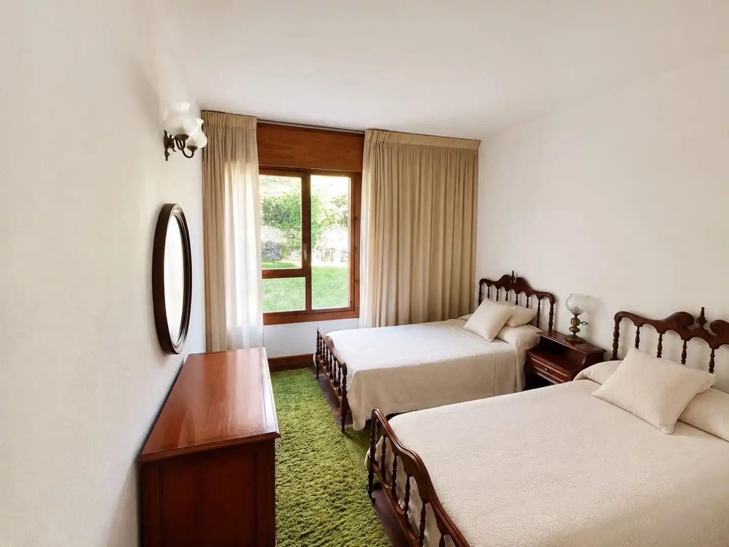 Bedroom of Flat for sale in Valdenoja