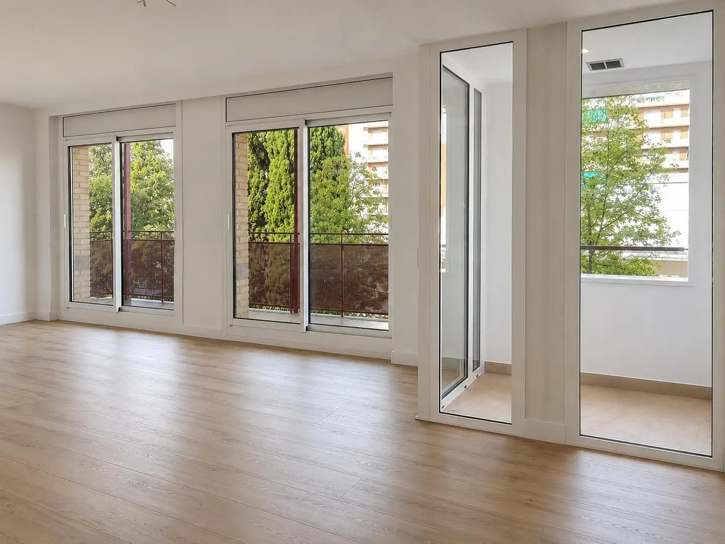 Living room of Apartments for sale in Granollers  with Air Conditioner, Heating and Parquet flooring