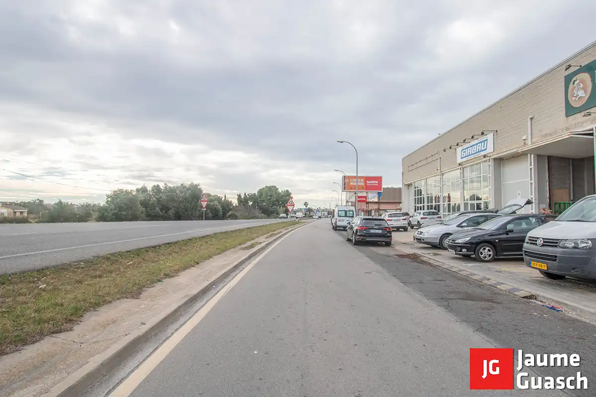 Vista exterior de Nave industrial en venta en Torredembarra