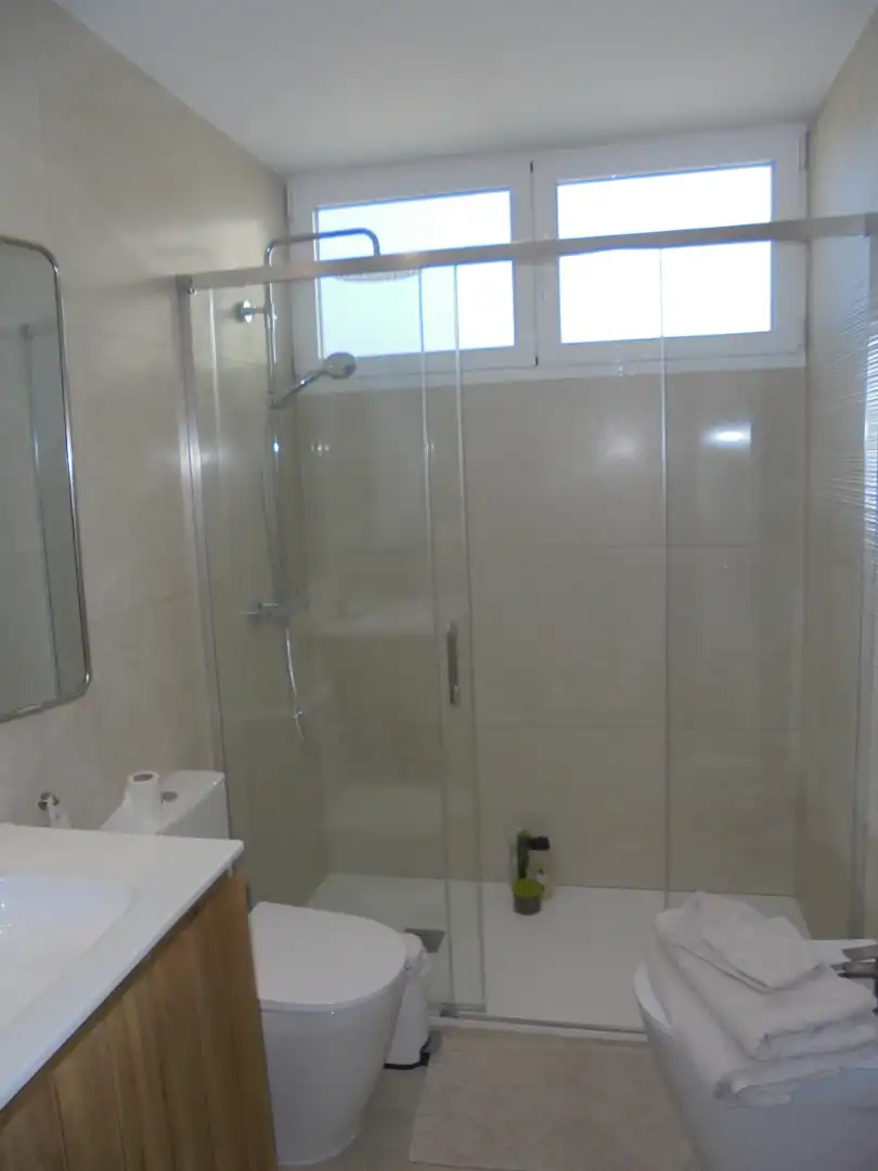 Badezimmer von Wohnungen zur Miete in Oropesa del Mar / Orpesa mit Terrasse, Möbliert und Ofen