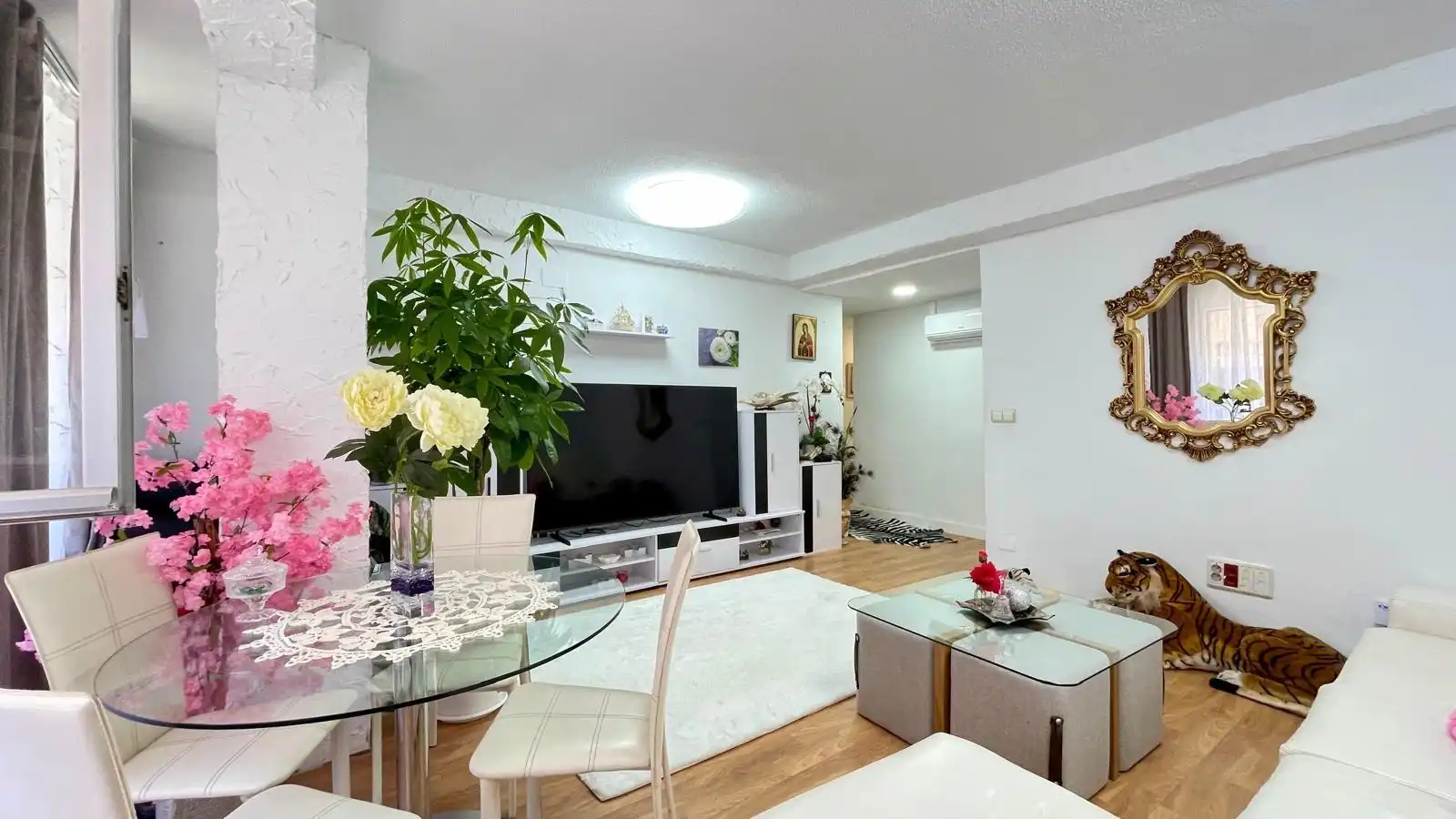 Living room of Flat for sale in Alicante / Alacant  with Air Conditioner, Heating and Terrace
