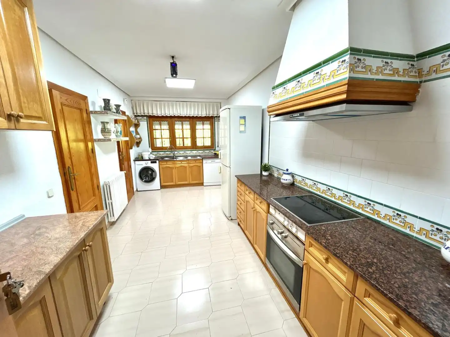 Kitchen of Houses for sale in  Albacete Capital  with Air Conditioner, Heating and Storage room
