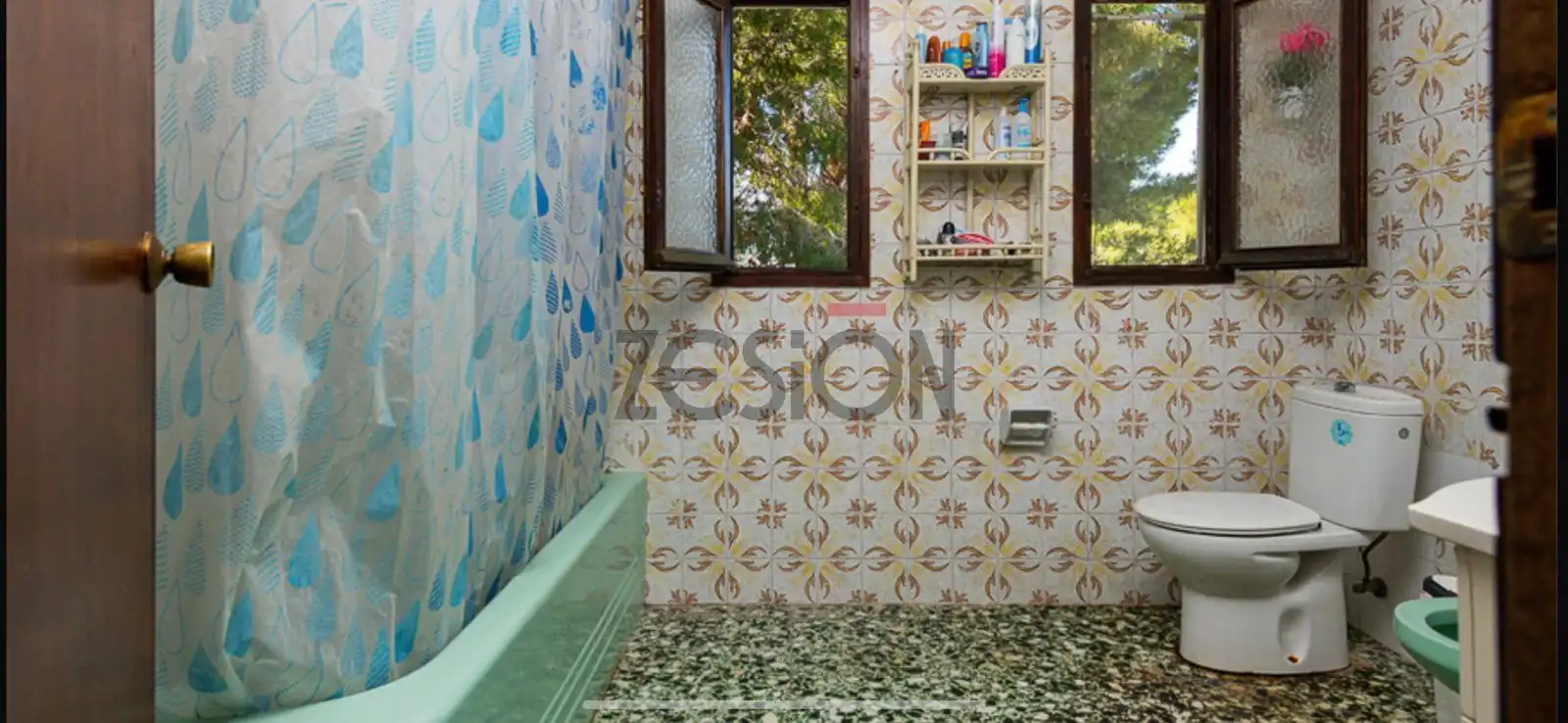 Bathroom of Houses for sale in Gilet, Valencia