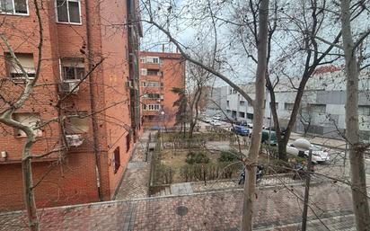 Exterior view of Flat for sale in  Madrid Capital  with Heating, Parquet flooring and Terrace