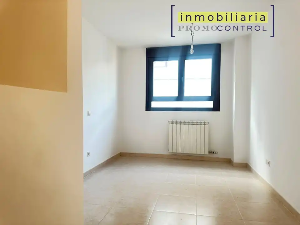 Habitación de Piso en venta en San Mateo de Gállego con Calefacción, Terraza y Trastero