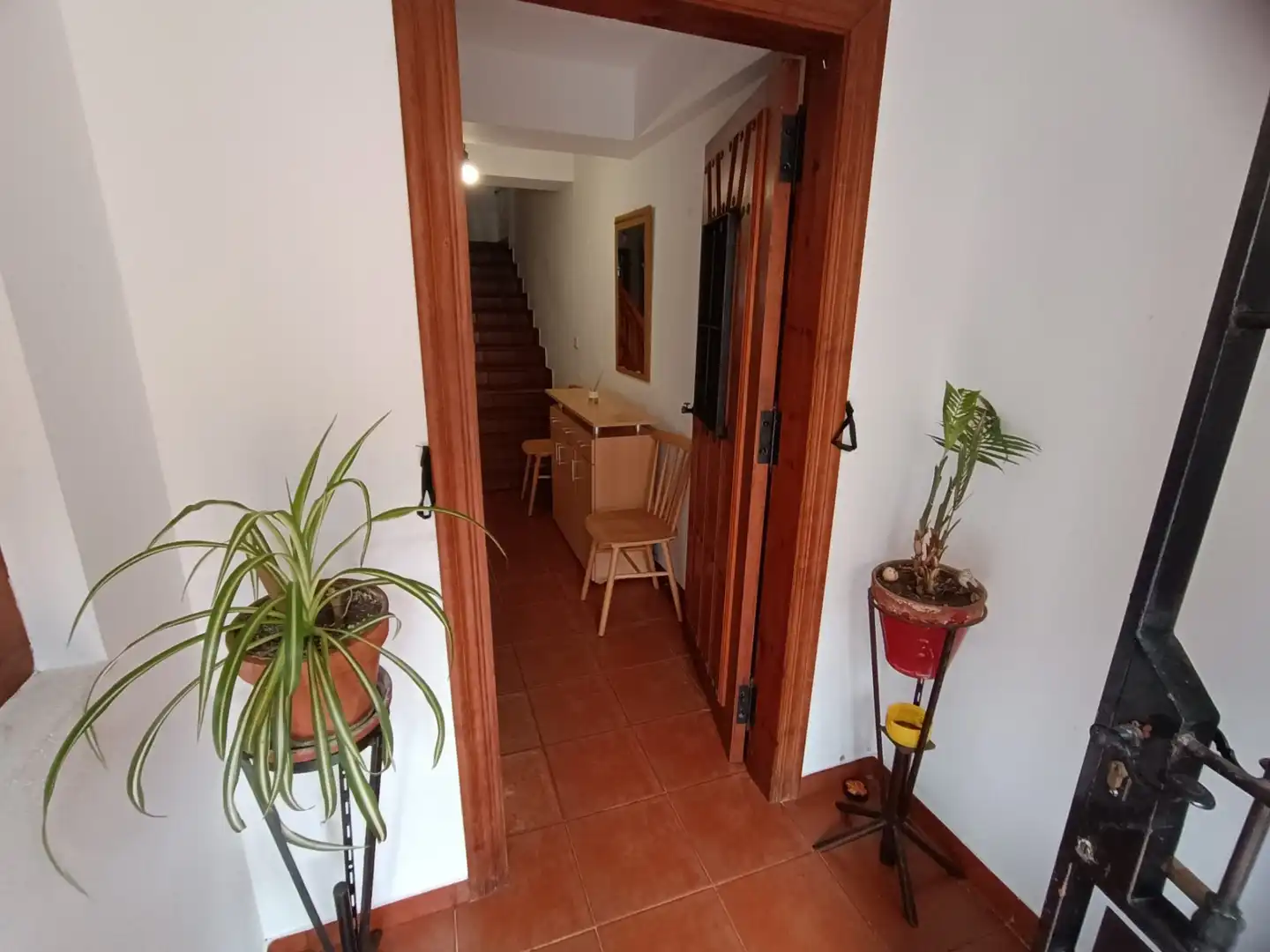 Einfamilien-Reihenhaus zum Verkauf in Valdáliga mit Heizung, Abstellraum und Balkon