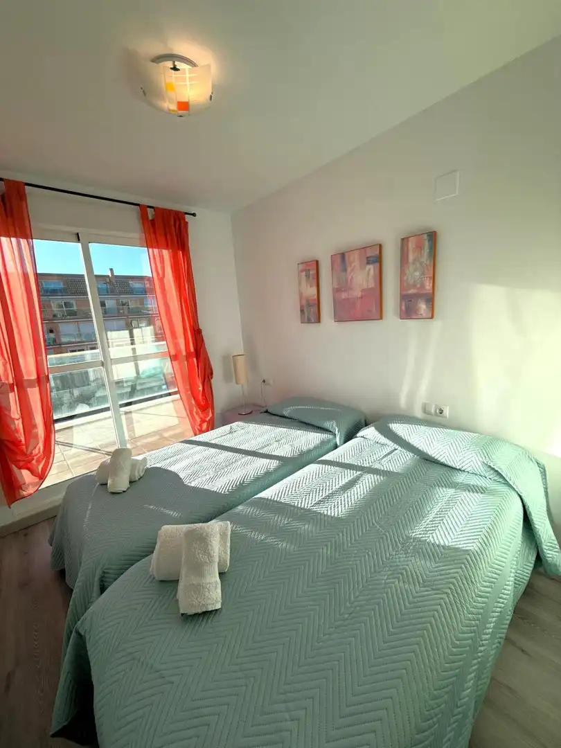 Dormitori de Apartament en venda en Dénia amb Aire condicionat, Jardí privat i Terrassa