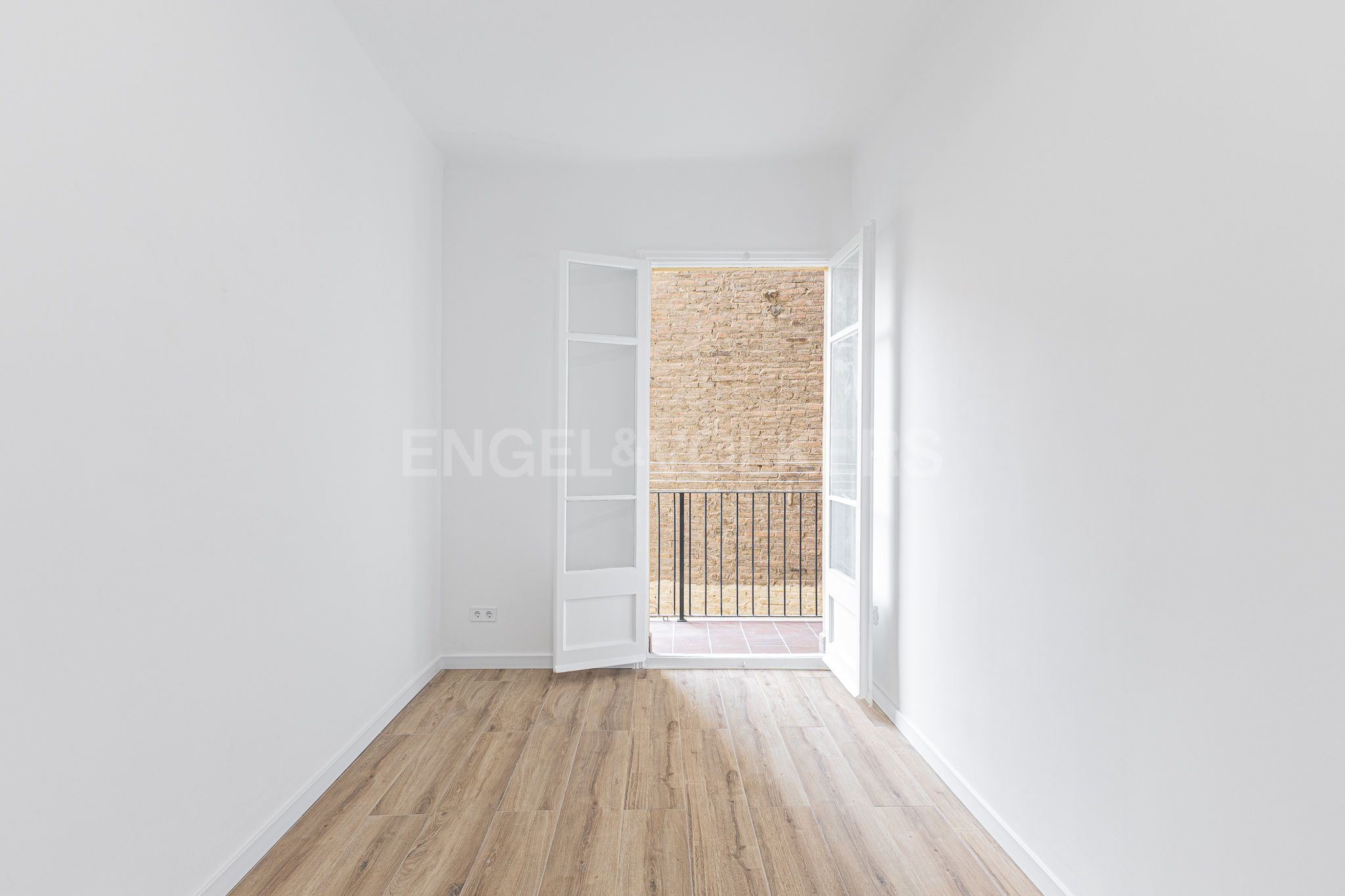 Dormitori de Apartament en venda en  Barcelona Capital amb Calefacció i Balcó