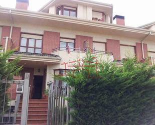Exterior view of Single-family semi-detached for sale in Durango  with Heating, Private garden and Terrace