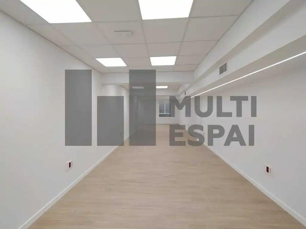 Local de alquiler en Carrer de Còrsega, La Nova Esquerra de l'Eixample