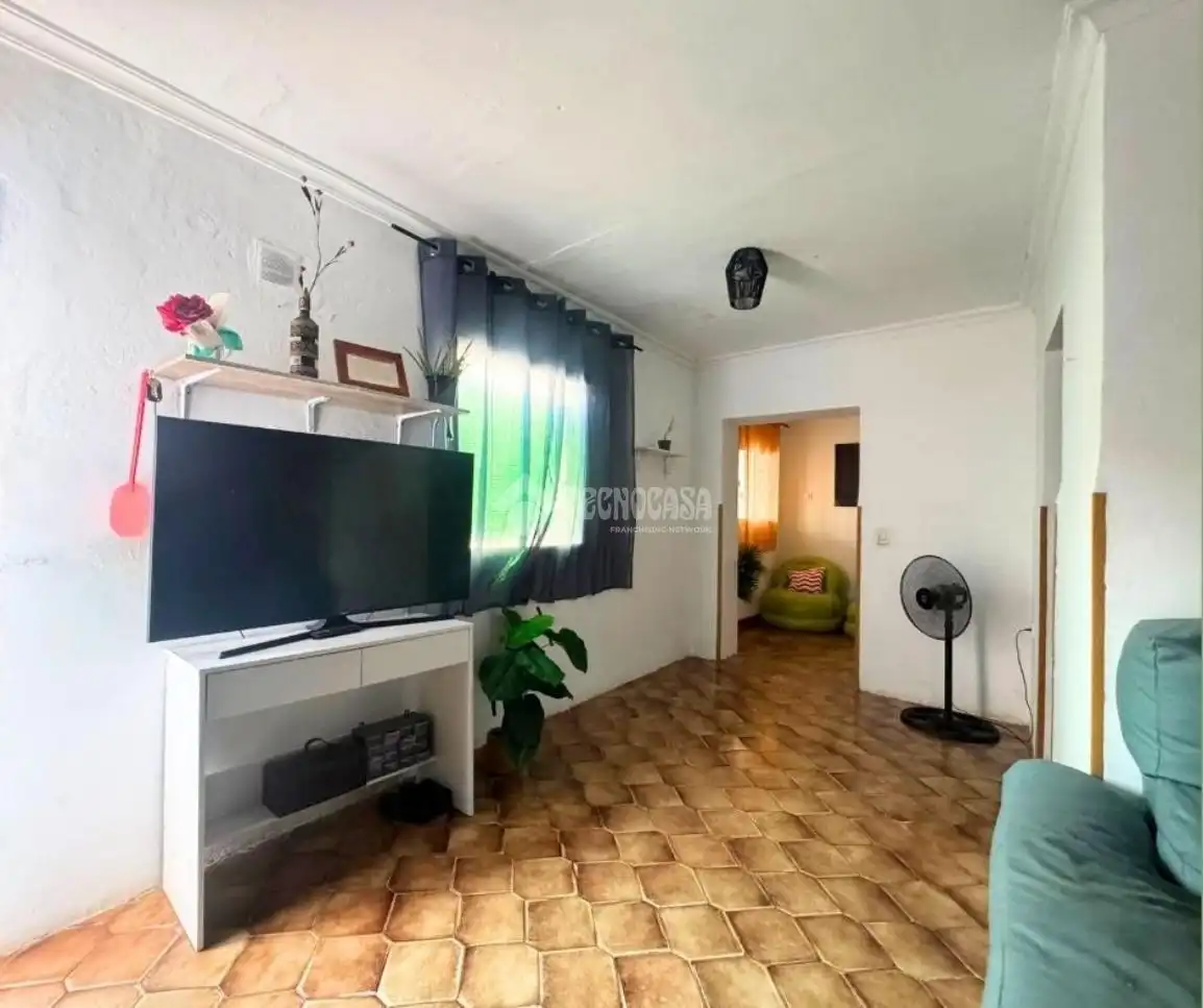 Sala de estar de Casa o chalet en venta en Las Cabezas de San Juan con Terraza