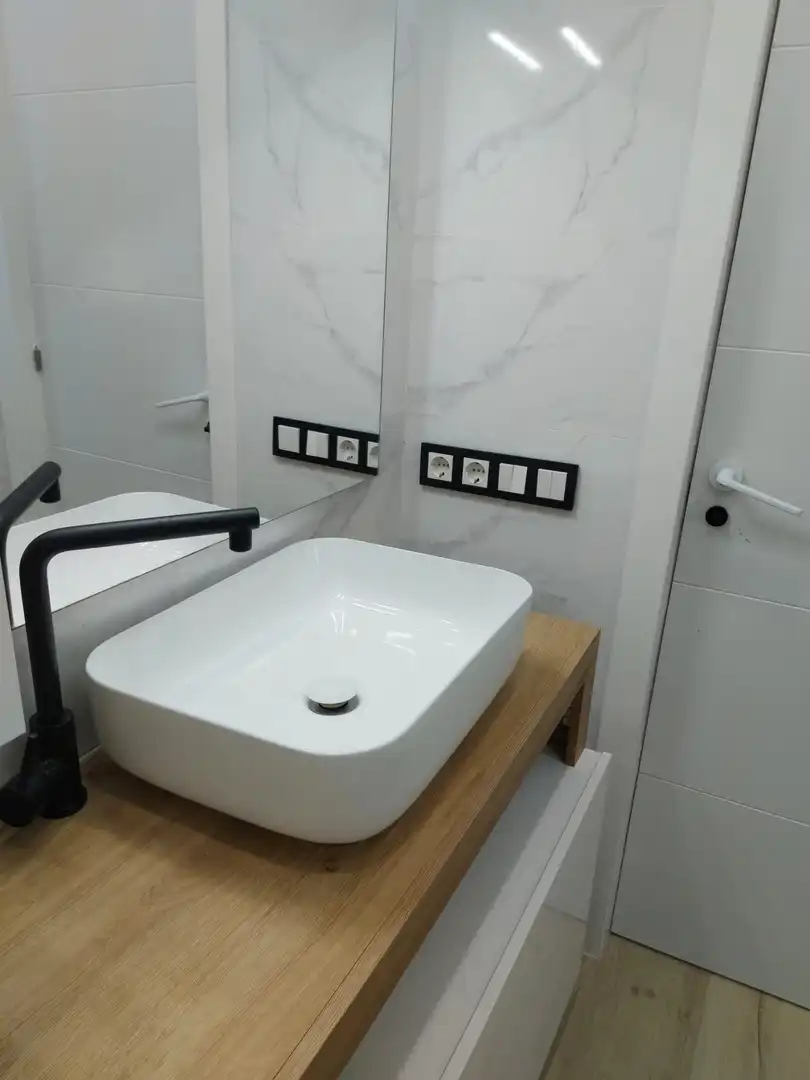 Bathroom of Apartments for sale in Benidorm  with Air Conditioner, Heating and Private garden