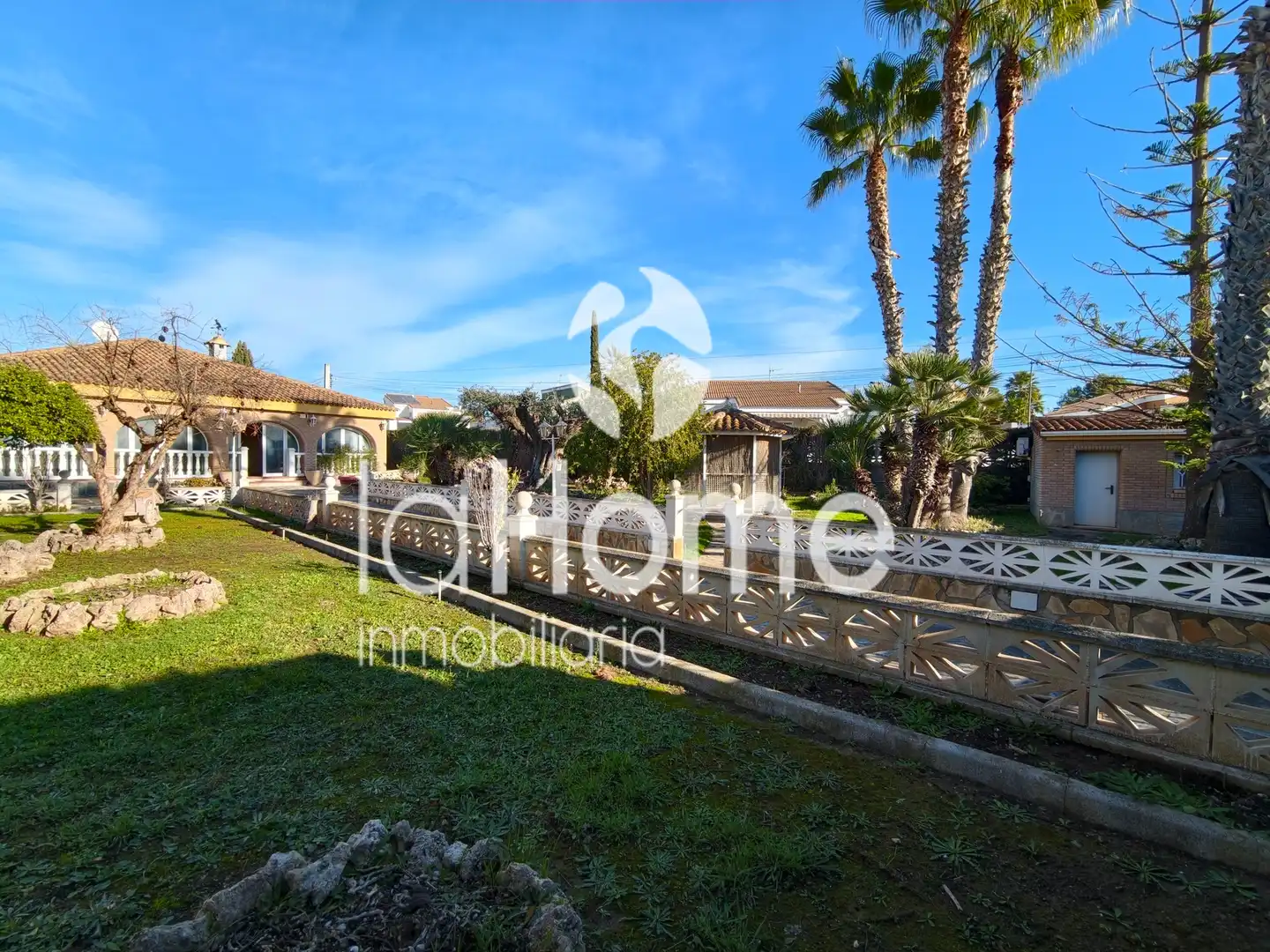 Vista exterior de Casa o chalet en venta en Llíria con Aire acondicionado, Jardín privado y Terraza