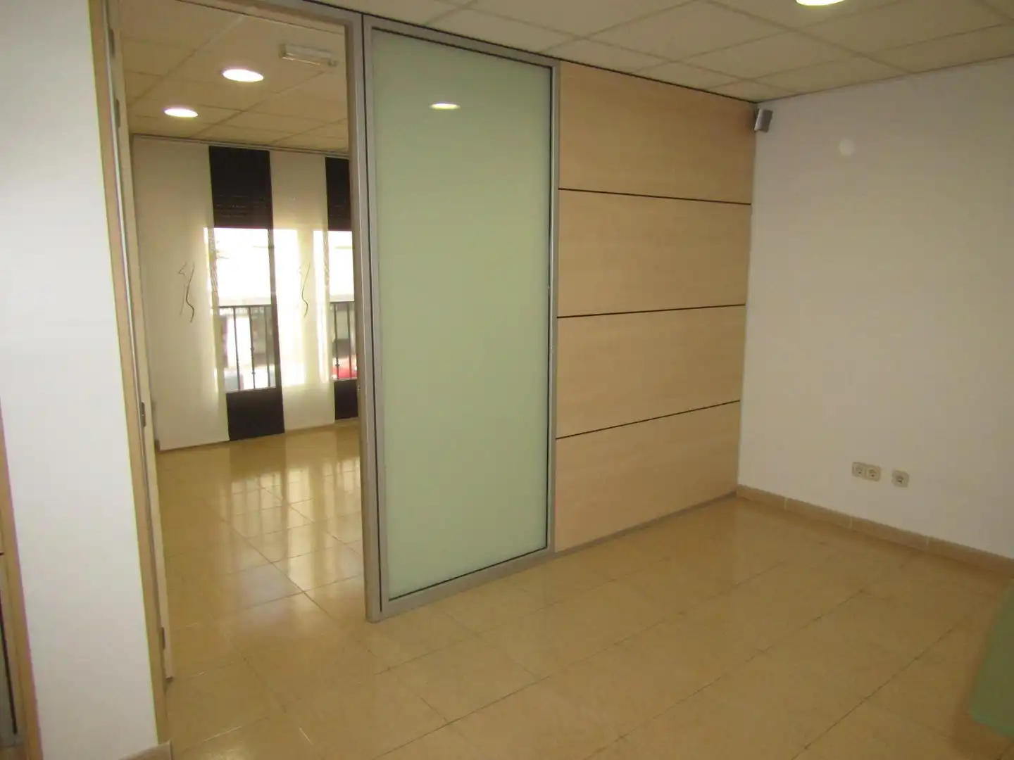 Office for rent in Torrejón de Ardoz  with Air Conditioner