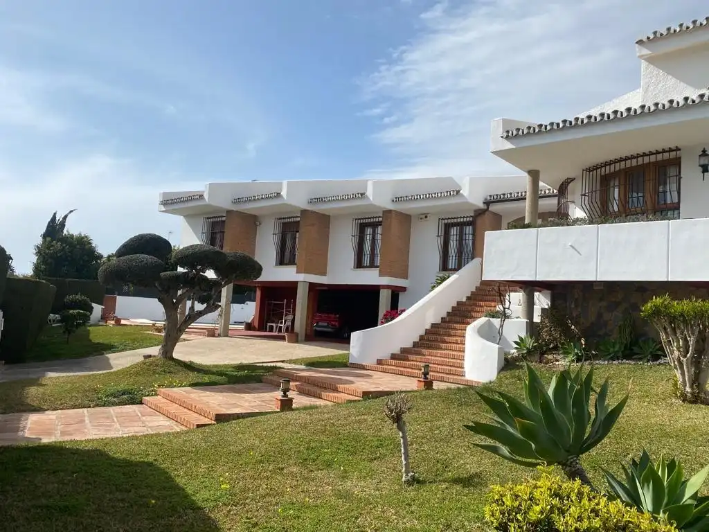 Villa mit Pool zum Verkauf in Churriana, imagen 6