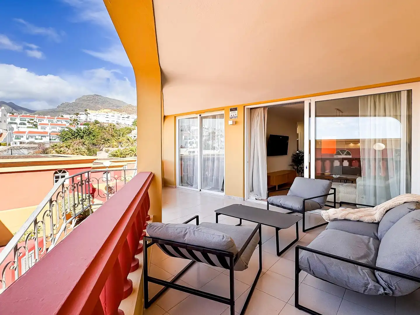 Terrassa de Apartament en venda en Adeje amb Aire condicionat, Jardí privat i Terrassa