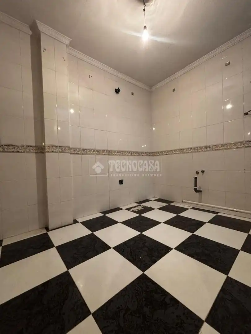 Bathroom of Detached homes for sale in Sevilla  with Air Conditioner and Balcony