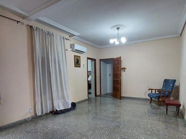 Casa amb balcó en venda a Alcantarilla