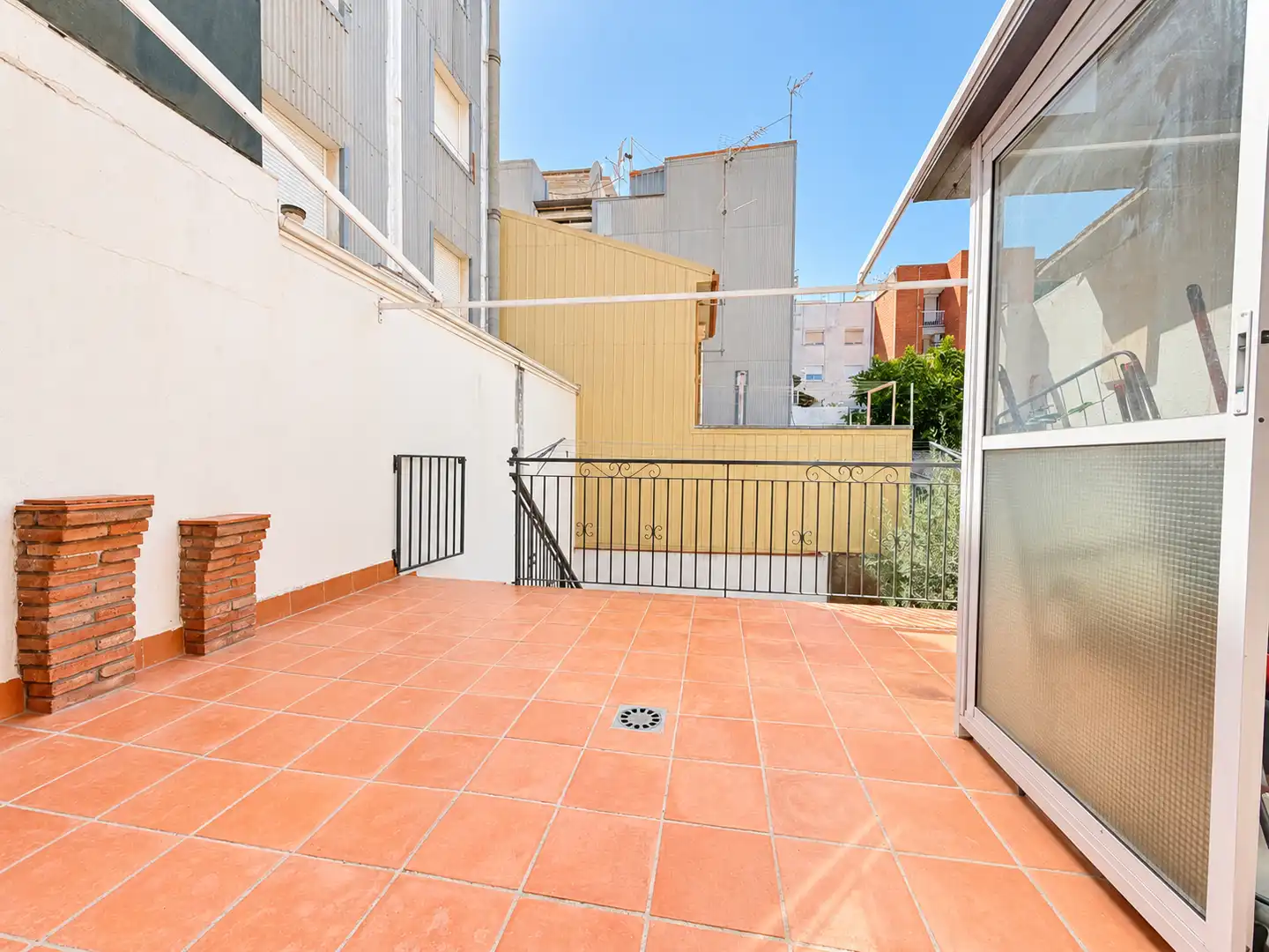 Semi-detached house with terrace for sale in Marianao, imagen 22