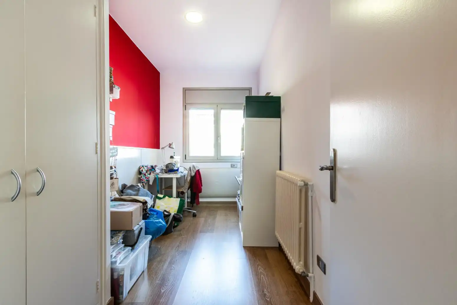 Habitación de Casa adosada en venta en Terrassa con Calefacción, Parquet y Terraza