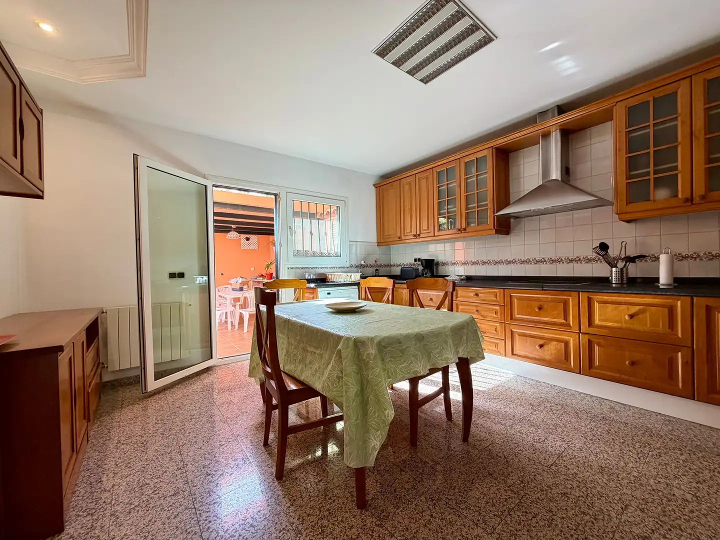 Kitchen of Detached homes for sale in Marbella  with Terrace and Balcony