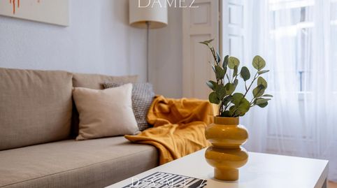 Foto 5 de Piso de alquiler en Cortes - Huertas, Madrid Capital