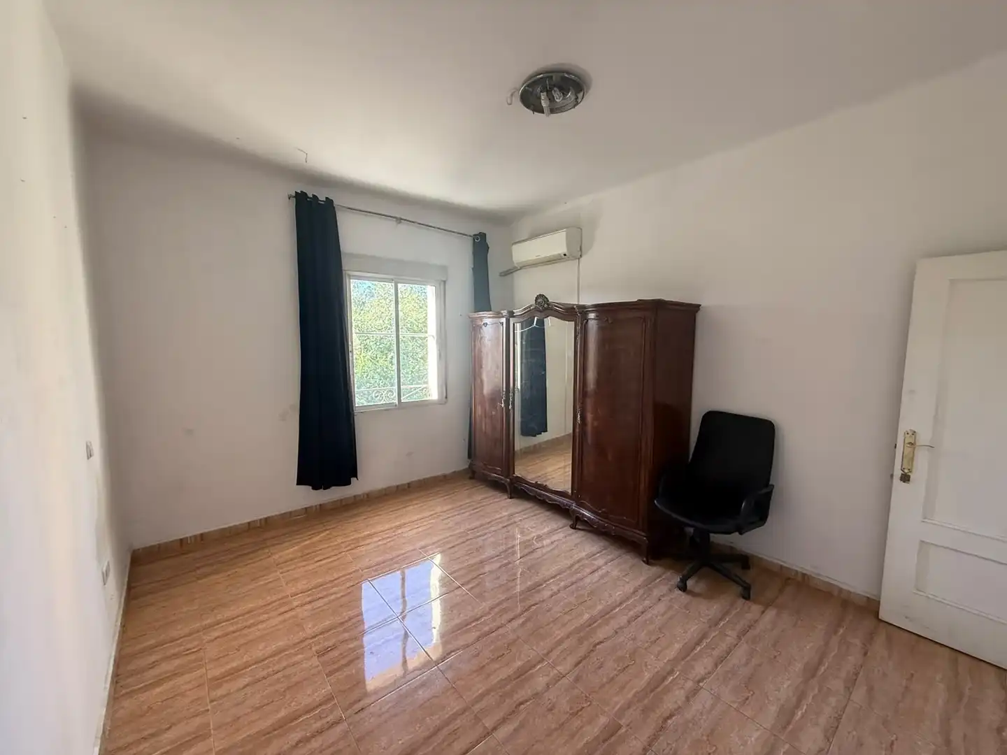 Schlafzimmer von Wohnungen zum Verkauf in Madrid mit Klimaanlage und Terrasse